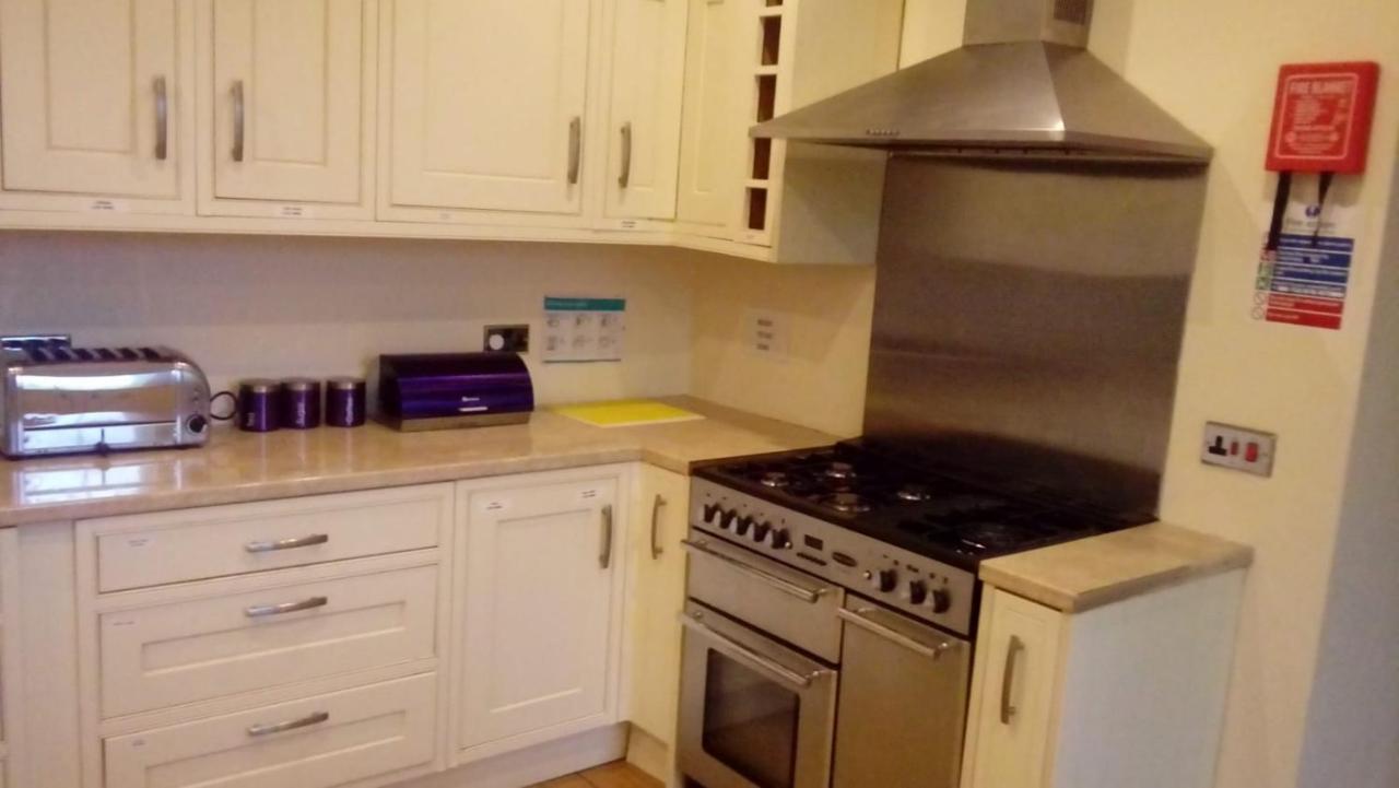 Carer 4 You Residential Home Upholland Luaran gambar
